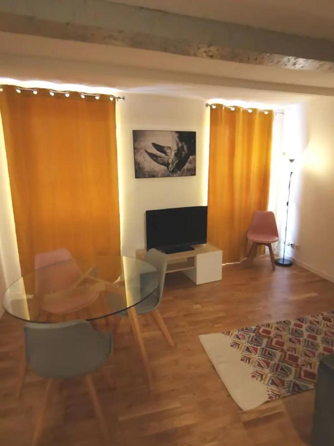Ferienwohnung T1 Proche Rue Des Arts, Du Port Et De L'Opera Toulon Exterior foto
